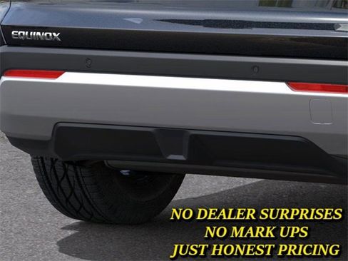 New 2026 Chevrolet Equinox LT image 14