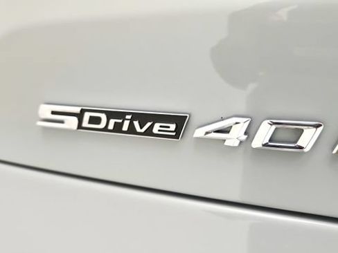 Used 2026 BMW X5 sDrive40i RWD image 34
