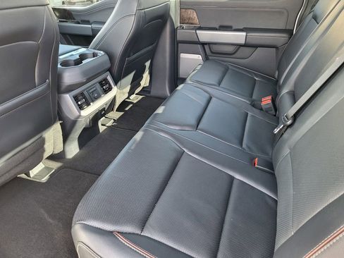 Used 2024 Ford F250 Lariat image 30