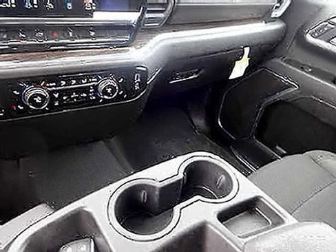 Used 2025 Chevrolet Silverado 3500 LT w/ Safety Package AWD/4WD image 25