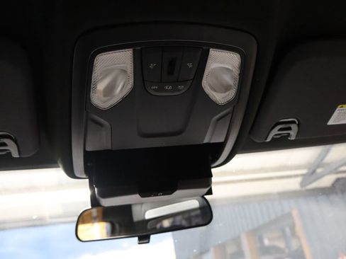 Used 2022 RAM 3500 Tradesman image 19