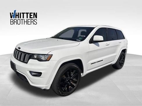 Used 2018 Jeep Grand Cherokee Altitude AWD/4WD image 1