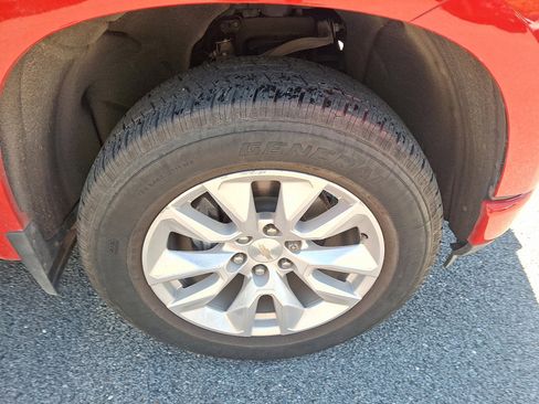 Used 2022 Chevrolet Silverado 1500 Custom image 9