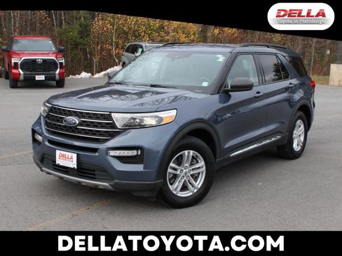 Used 2021 Ford Explorer XLT w/ Equipment Group 202A image 1