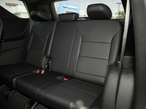 New 2026 Chevrolet Traverse LT w/ Driver Confidence Package image 33