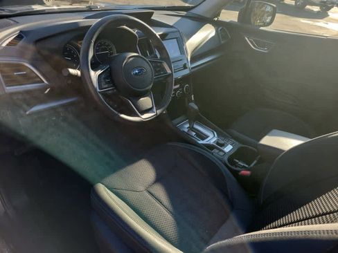 Used 2022 Subaru Forester Premium image 22