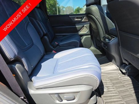 Used 2026 INFINITI QX80 4WD w/ Sport Exterior Package image 17