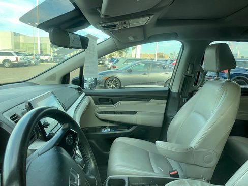 Used 2019 Honda Odyssey Touring image 10