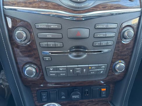 Used 2018 Nissan Armada SL w/ Premium Package image 13