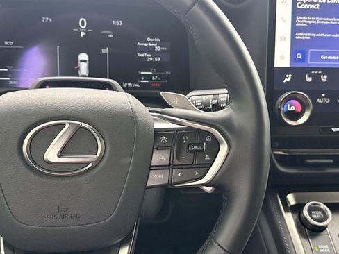 Certified 2025 Lexus GX 550 AWD/4WD image 16