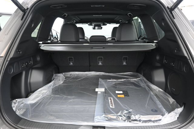 New 2026 Subaru Forester Sport AWD/4WD image 17