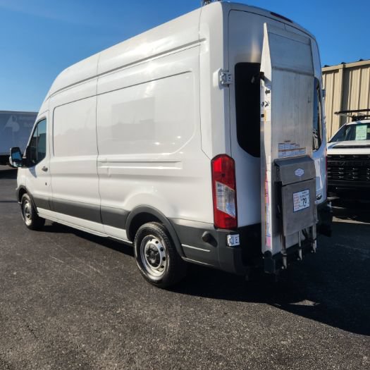 Used 2017 Ford Transit 250 148 High Roof RWD image 37