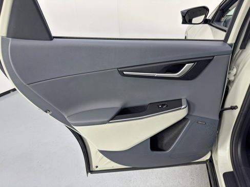 Used 2023 Kia EV6 Wind image 42