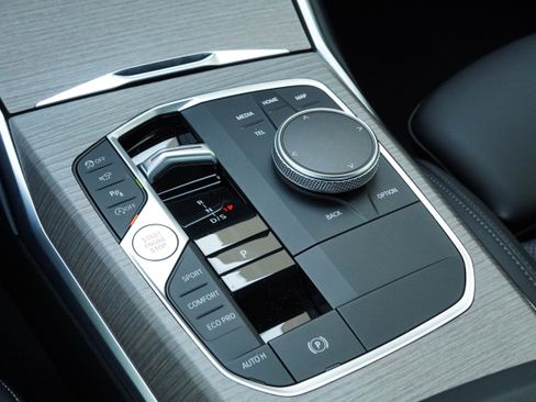 Used 2025 BMW 330i Sedan image 28