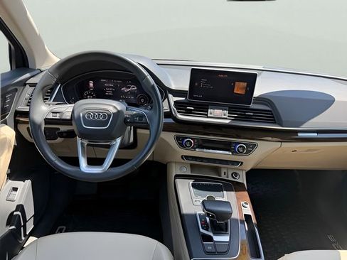 Used 2019 Audi Q5 2.0T Premium Plus w/ Premium Plus Package AWD/4WD image 14