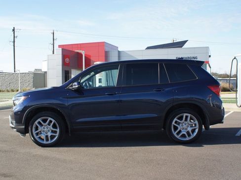 Used 2025 Honda Passport EX-L image 13