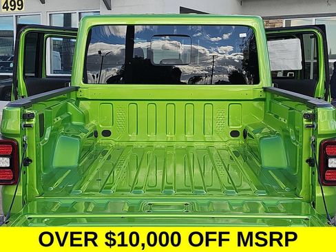 New 2025 Jeep Gladiator Mojave w/ Convenience Group AWD/4WD image 12
