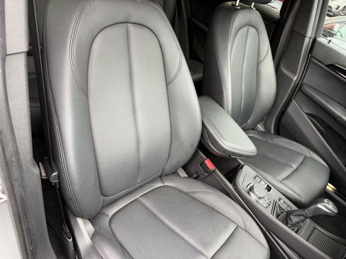 Used 2018 BMW X1 xDrive28i w/ Premium Package AWD/4WD image 9