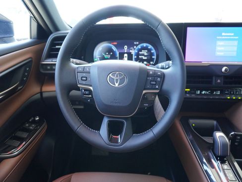 New 2026 Toyota Crown Signia AWD/4WD image 16
