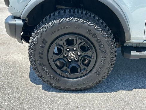 Used 2023 Ford Bronco Wildtrak AWD/4WD image 50