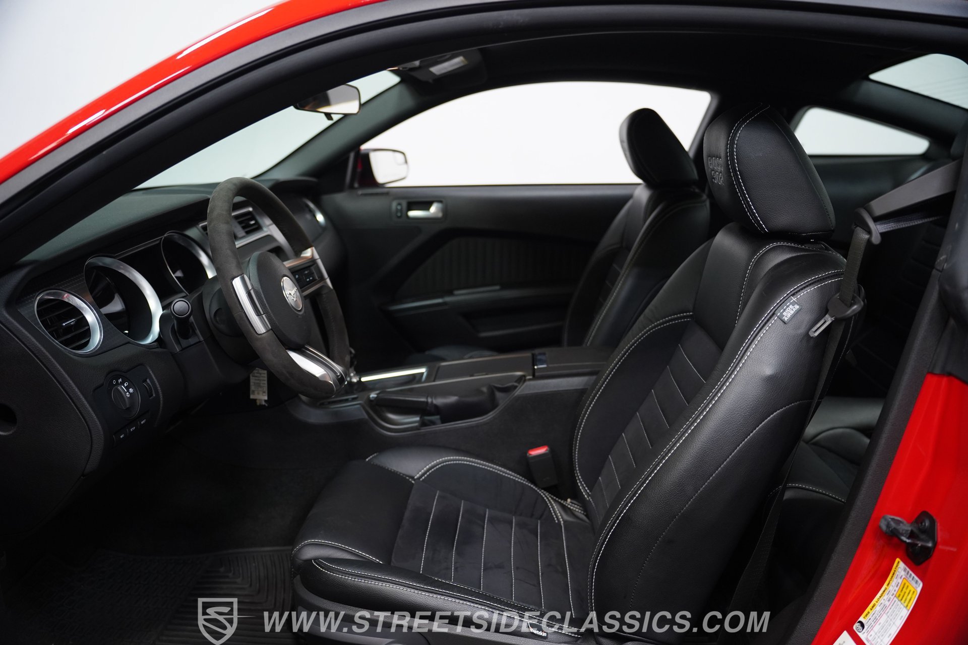Used 2012 Ford Mustang Boss 302 w/ Boss 302 Accessory Pkg RWD image 36