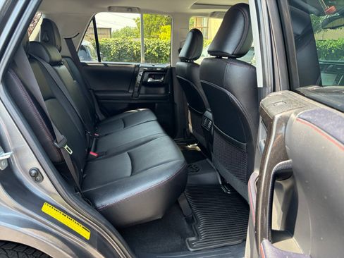 Certified 2023 Toyota 4Runner TRD Off-Road Premium w/ Moonroof Package AWD/4WD image 16