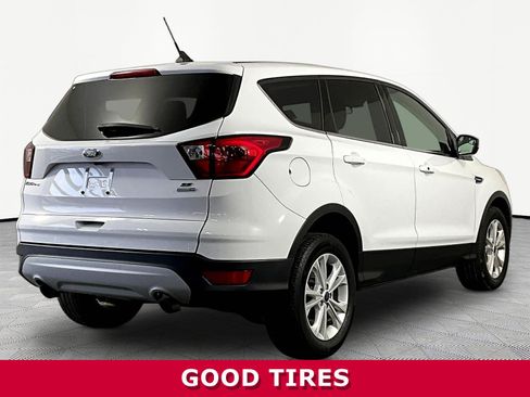 Used 2019 Ford Escape SE AWD/4WD image 6
