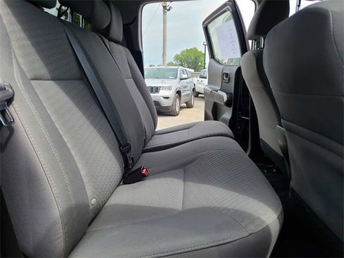 Used 2021 Toyota Tacoma SR5 image 20