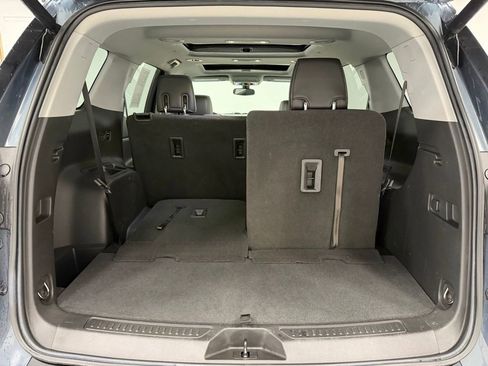 Used 2019 GMC Acadia SLT image 28