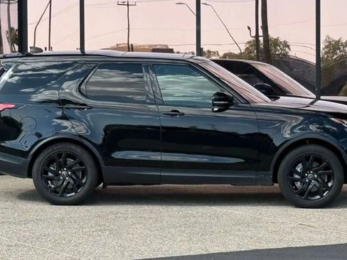 Used 2019 Land Rover Discovery HSE image 23