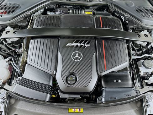 New 2026 Mercedes-Benz E 53 AMG 4MATIC Sedan image 33