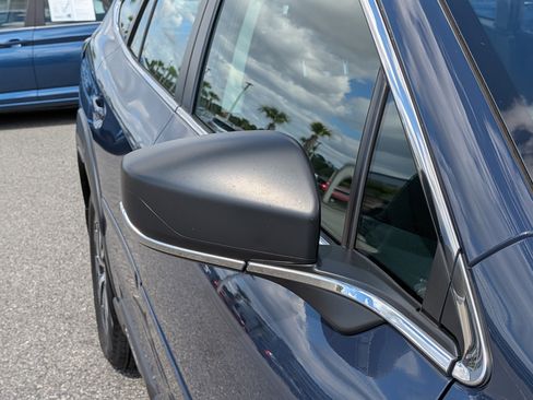 Certified 2025 Subaru Outback image 12