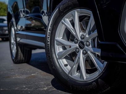 Certified 2025 Audi Q3 2.0T Premium Plus w/ Premium Plus Package