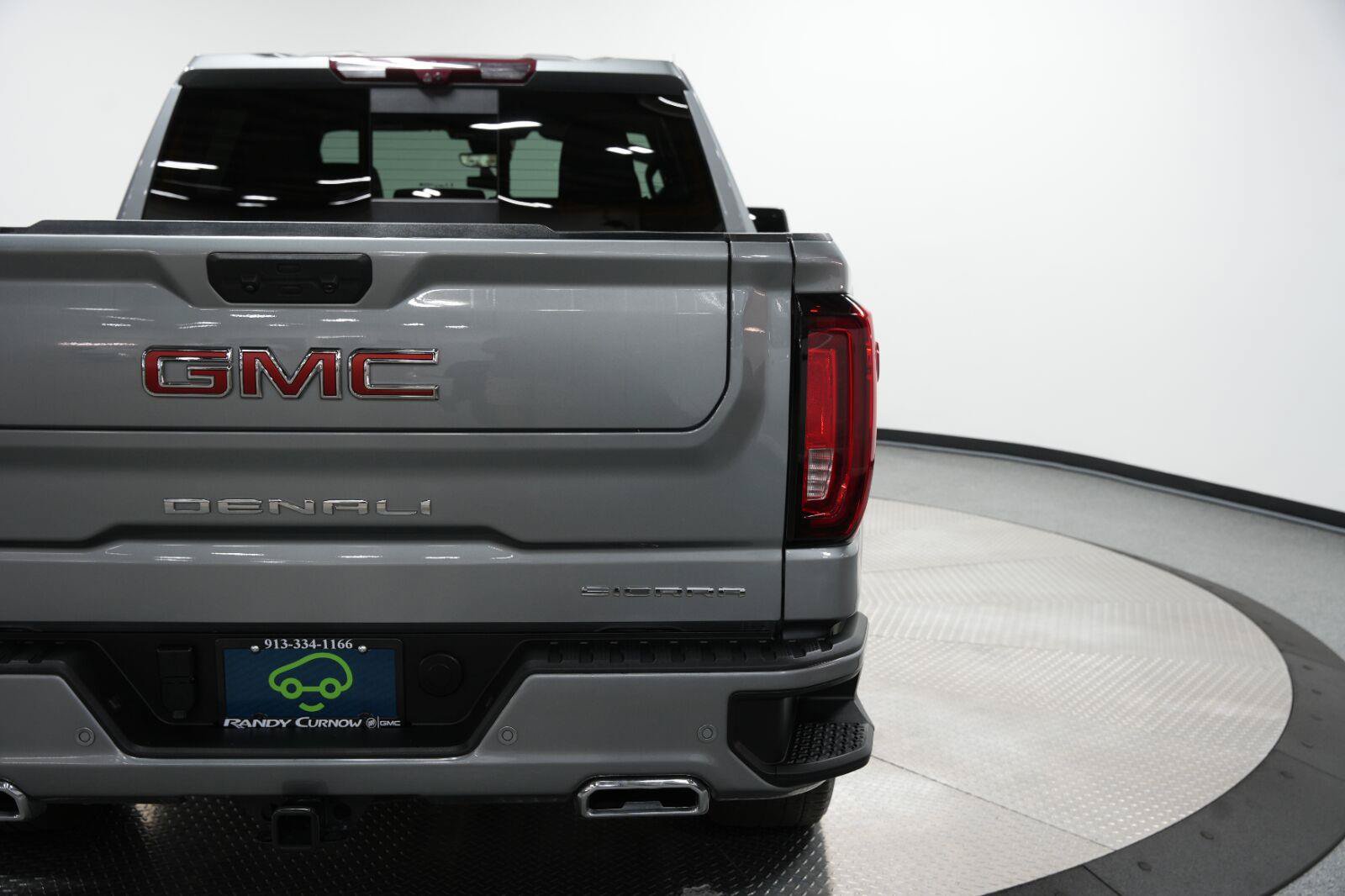 Certified 2024 GMC Sierra 1500 Denali w/ Denali Reserve Package AWD/4WD image 32