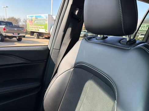 Used 2024 Jeep Grand Cherokee L Altitude image 10