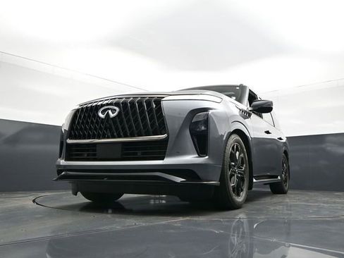 Used 2026 INFINITI QX80 4WD w/ Sport Exterior Package image 34