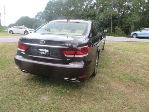 Used 2016 Lexus LS 460 AWD w/ Comfort Package image 6