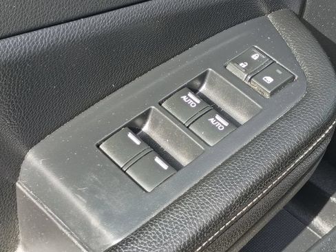 Used 2021 Honda Ridgeline Sport image 18
