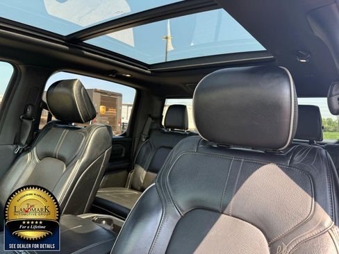 Used 2019 RAM 1500 Limited w/ Advanced Safety Group AWD/4WD image 9