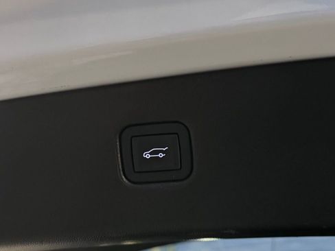 Used 2023 Chevrolet Blazer LT w/ Convenience Package image 29