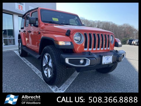 Used 2020 Jeep Wrangler Unlimited Sahara AWD/4WD image 7