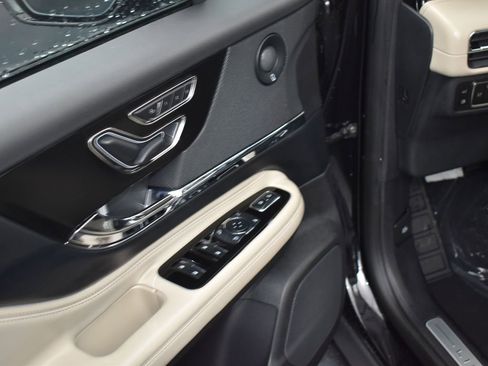 New 2026 Lincoln Corsair Grand Touring image 9