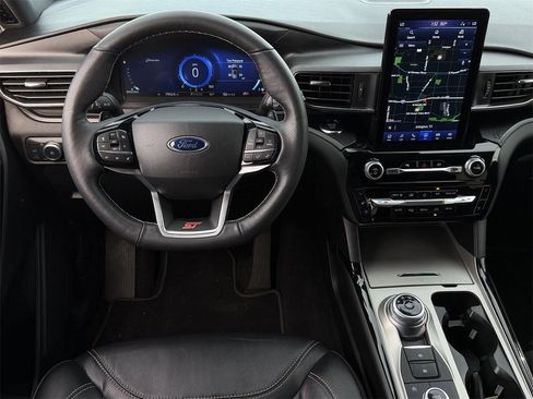 Used 2022 Ford Explorer ST w/ Equipment Group 401A image 12