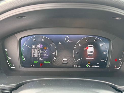 Used 2025 Honda Civic Sport Touring image 7