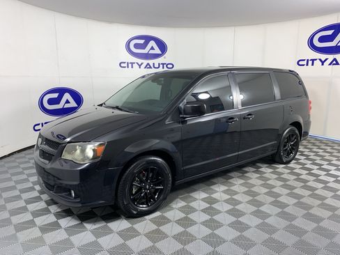 Used 2020 Dodge Grand Caravan GT FWD image 6