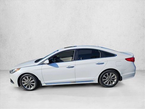 Used 2017 Hyundai Sonata Limited w/ Ultimate Package 04 image 8