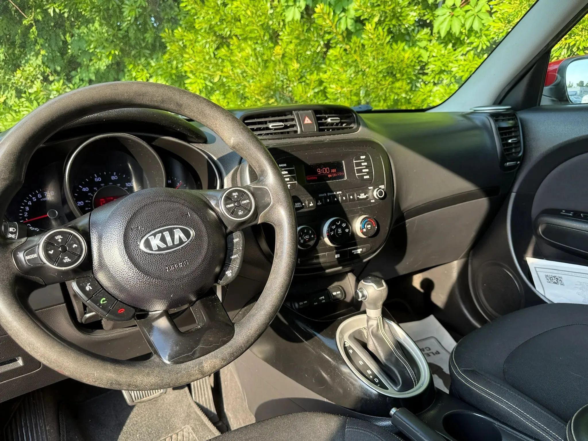 Used 2015 Kia Soul + FWD image 36