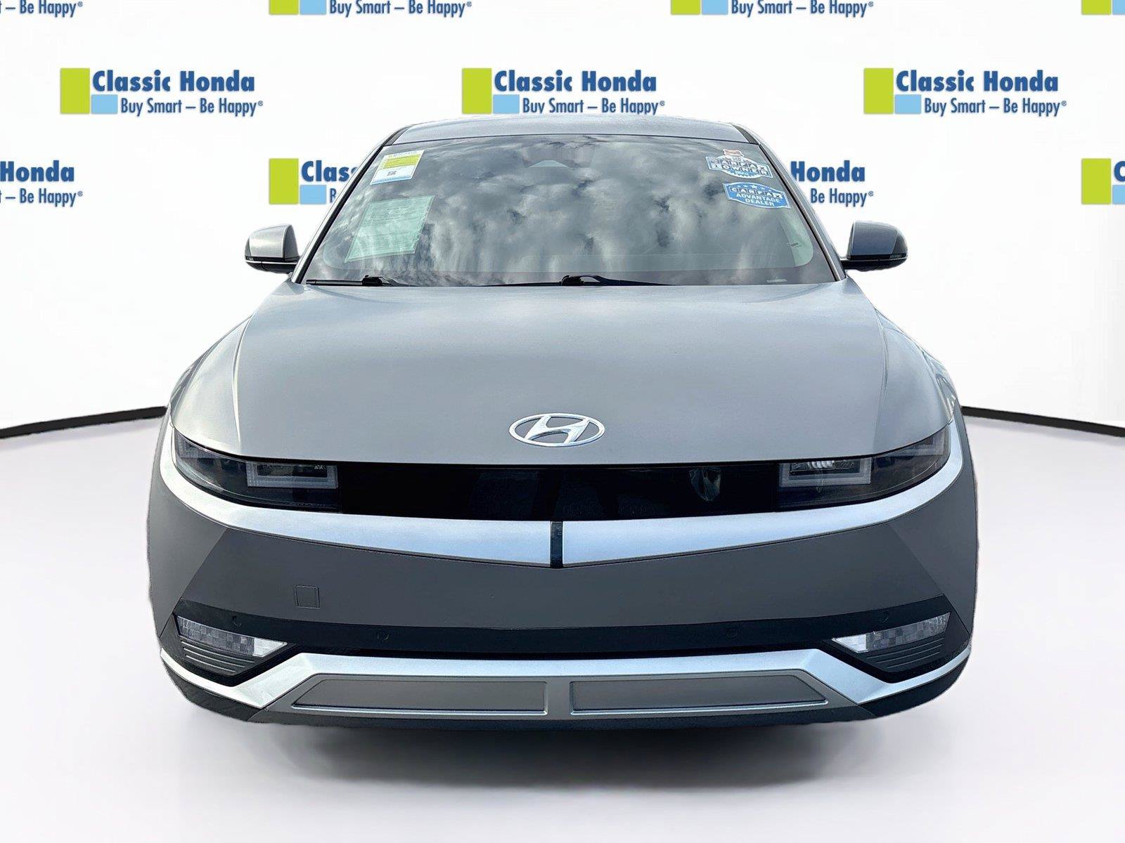 Used 2024 Hyundai Ioniq 5 SEL RWD image 2
