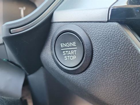 Used 2025 Ford Escape Active AWD/4WD image 21