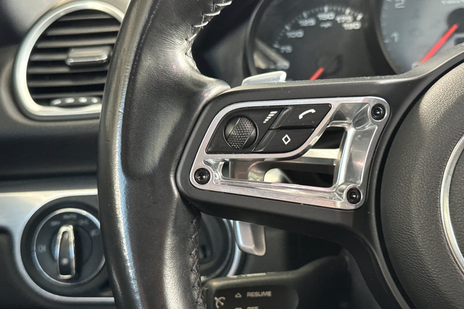 Used 2019 Porsche 718 Cayman S RWD image 25